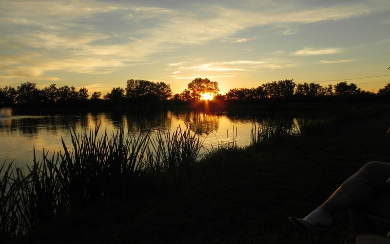Coucher de soleil au lac de Sandrans dept 01