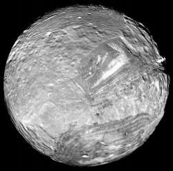 Miranda, un petit satellite