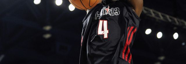 Le dunk incroyable d'Usain Bolt lors des NBA All-Star Celebrity Game - VIDEO et PHOTOS
