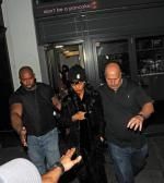 Rihanna quitte le club "Boujis"