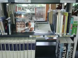 Livres à votre disposition à la médiathèque