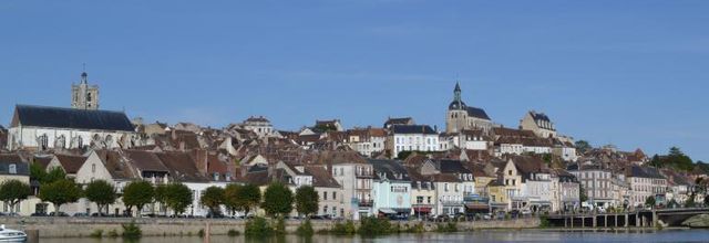 Intégrations sans histoires à Joigny (Bourgogne)