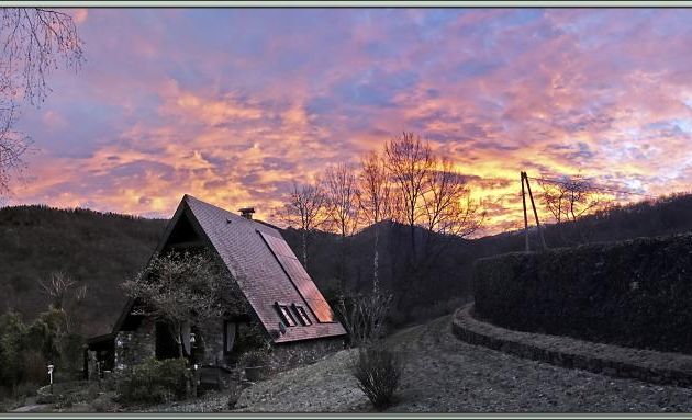 Ce matin 13 janvier 2018 à 8 h 20, très beau lever de soleil sur le massif de Paloumère vu de Lartigau - Milhas - 31