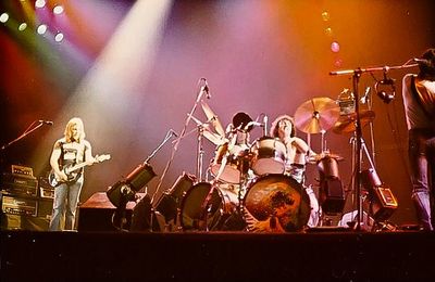 1977