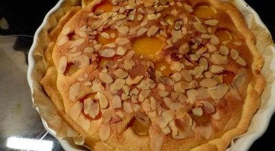 Tarte aux abricots et crème amandine