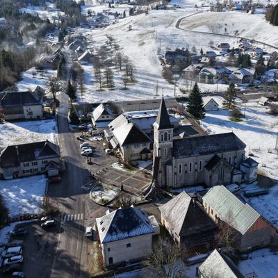 L'église de Saint Hugues-de-Chartreuse et Arcabas 