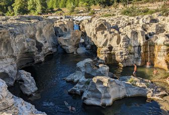 les cascades du Sautadet , dans le Gard