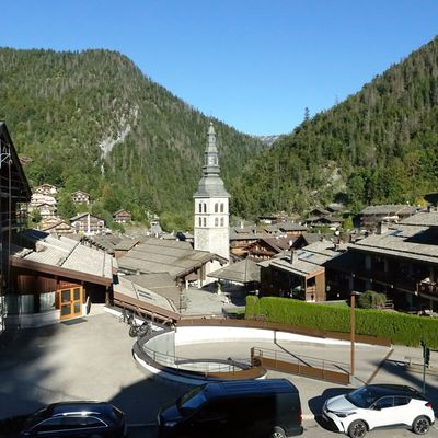 La descente du Crêt du Loup