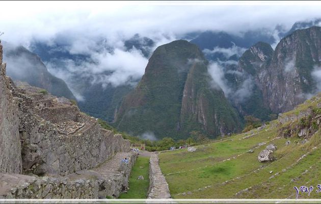 Faille géologique ? - Machu Picchu - Pérou
