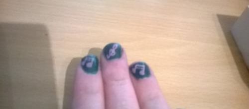 La musique jusqu'au bout des ongles