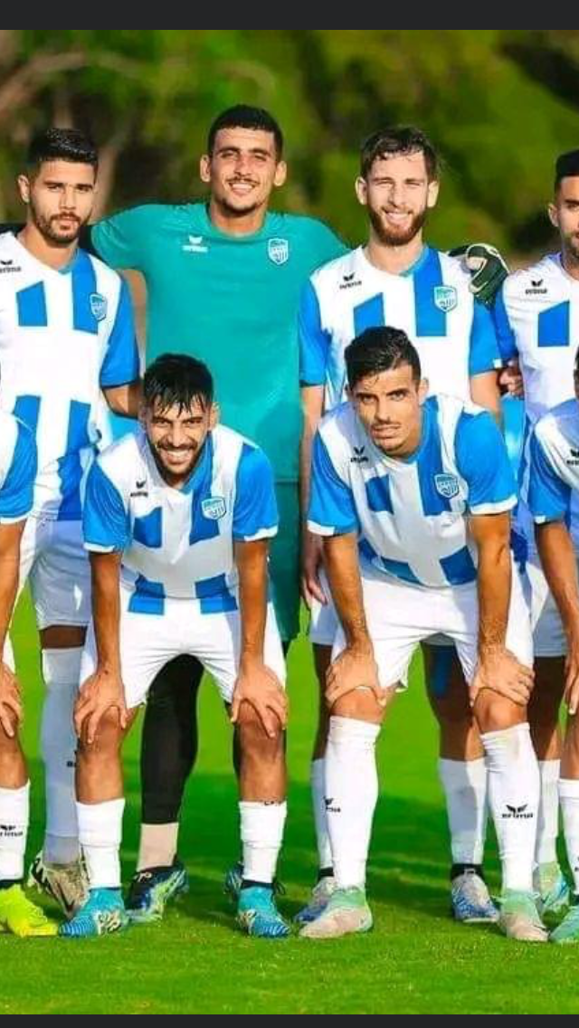 Yakoubi, Dahimene et Oukil  du MCA signent à l'Olympique Akbou