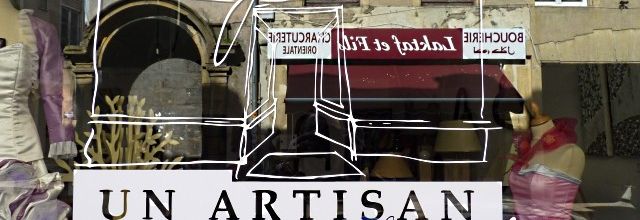 A travers les vitrines de "Un jour un artisan lorrain" à Metz...
