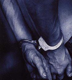 Un coupable ≡ Jean-Denis Bredin