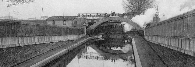 Le pont levant des Abattoirs de la Villette