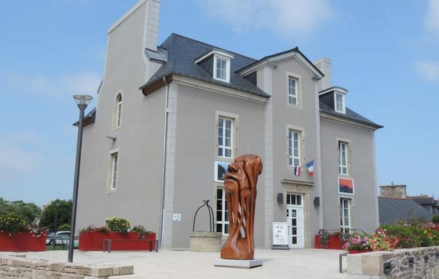l'église de Plouézec dept 22