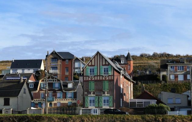 ET  SI  ON  RETOURNAIT  DANS   LA  MANCHE