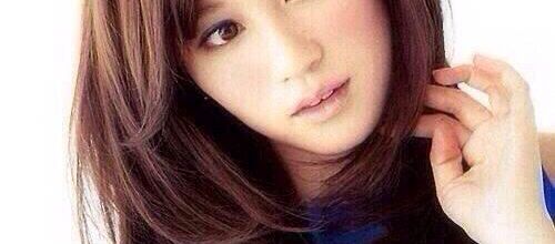 Maeda Atsuko fait de la publicité pour "Fujiya"