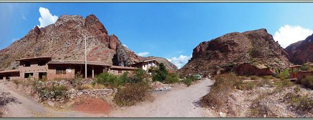 Terminus de la longue descente vers la vallée du Rio Urubamba - Tarabamba - Pérou
