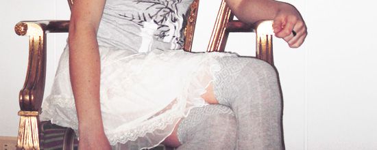 First look! Lace white skirt.
