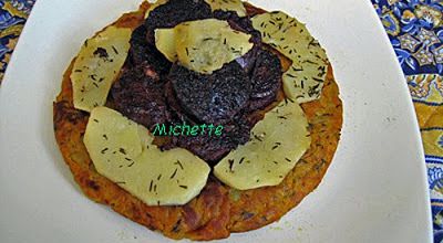 Galette au potiron, pomme verte et boudin rissolé