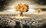 Il faudrait peut-être arrêter "SA SOMPTUOSITE" avant qu'il ne nous vitrifie !!!