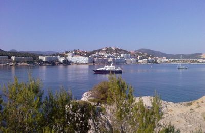 un petit tour en bateau