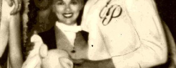 photo elvis -anita wood