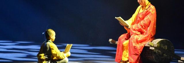 Cirque Phénix - Le Petit Dragon a grandi (3) ... avec de véritables Moines de Shaolin