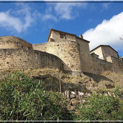 1060 - Puycelsi, dans le Tarn (81)
