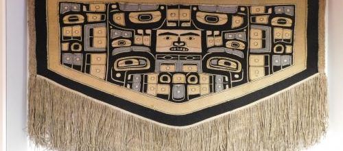 Couverture de cérémonie et de danse dite Chilkat