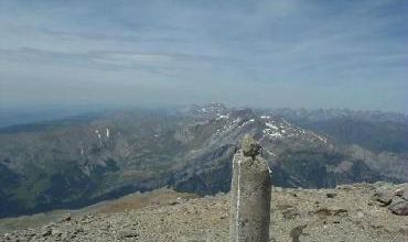 Peña Collarada (2886 m.)