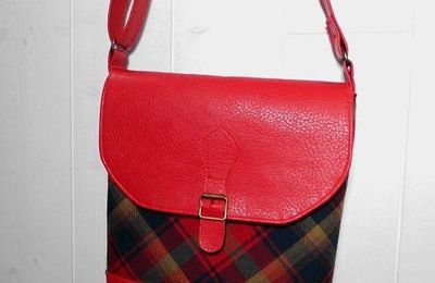 Maple Leaf tartan and bags