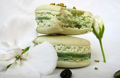 Macarons à la pistache de Pierre Hermé {meringue italienne}