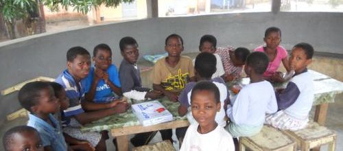 Des orphelins très studieux