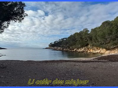 - Petites randonnées, le sentier du littoral de Port d'Alon