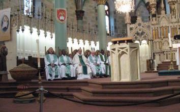 Homélie - Messe dominicale avec les membres de la Famille Franciscaine internationale participant au Forum social mondial de Montréal