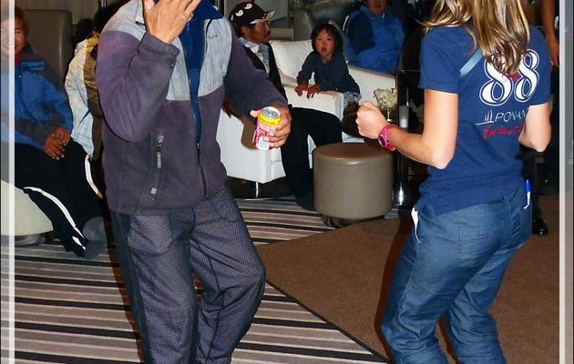 Pour les 232 visiteurs montés à bord, le moment est arrivé de regagner Kullorsuaq - Groenland 