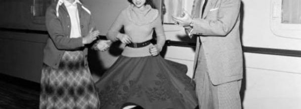 photo bill halley -et la jeune reine 