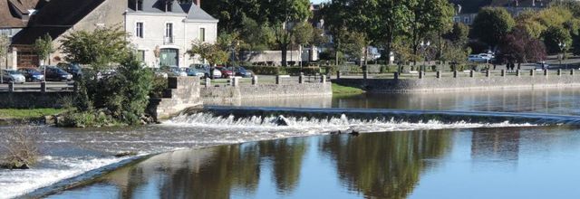 retenue d'eau en reflets au Blanc !