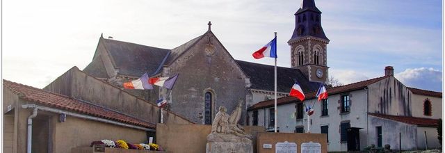 85 . Vendée - Saint Florent des Bois (1)