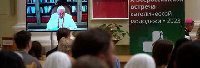 Le Pape aux jeunes Russes: «Soyez des artisans de paix au milieu des conflits»