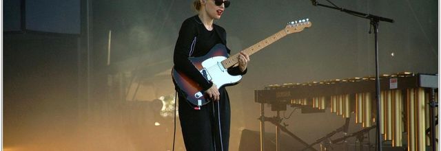 Anna Calvi (1) - Festival des Vieilles Charrues 2015