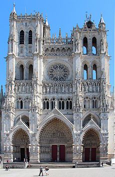 CATHEDRALE D'AMIENS ET QUARTIER SAINT LEU (Somme - 80)