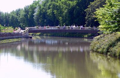 Reflet à Paray le Monial