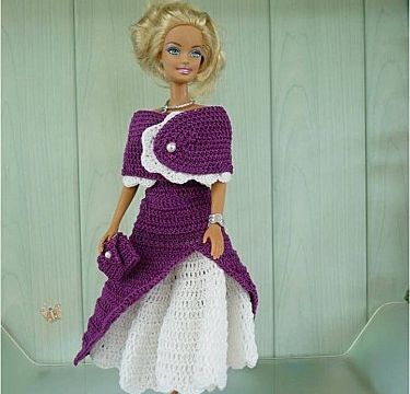 Barbie rone année 50 au crochet : Mon premier CAL !