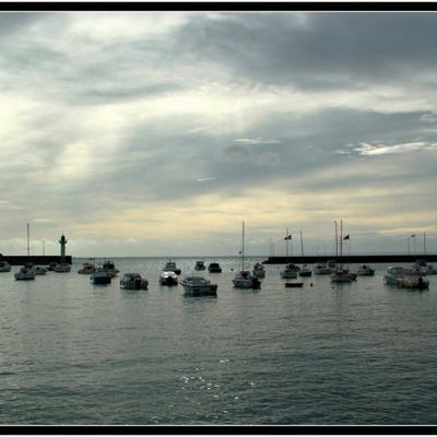 Au petit matin sur le port