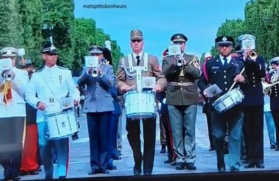Vous êtes là, M'sieur Dac?