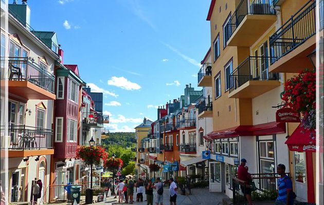 Station de Mont-Tremblant - Laurentides - Québec - Canada
