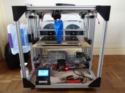 Imprimante 3D coreXY maison totalement opérationnelle - CoreXY home-made 3Dprinter fully operational