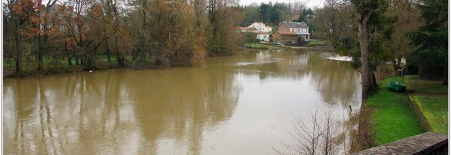 85 . Vendée - Mareuil sur Lay-Dissais (1)